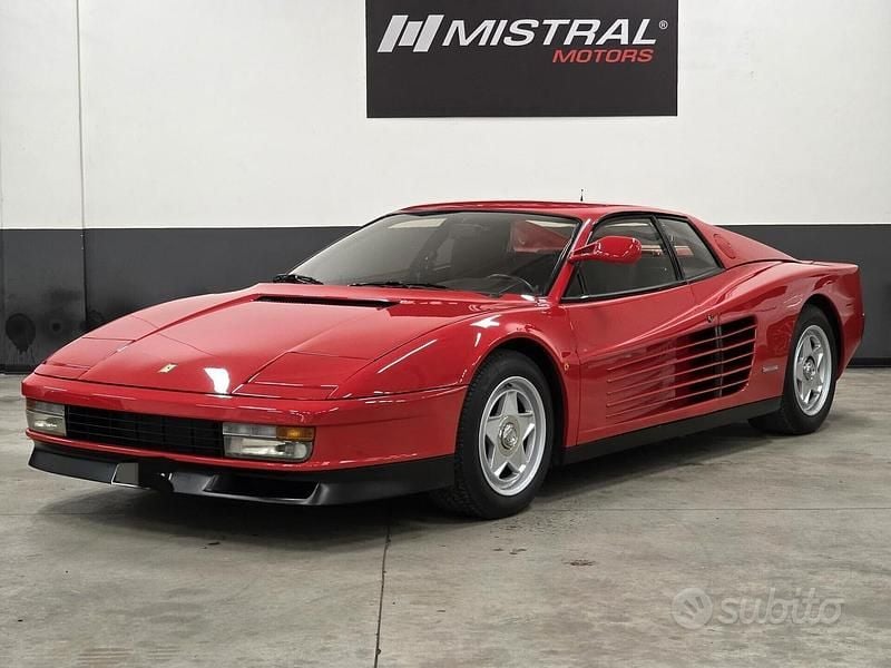 Usata Ferrari Testarossa 390 CV (286 kW) 1985 Rosso Coupé