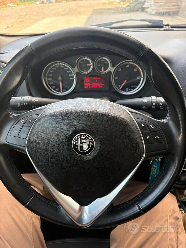 Usata Alfa Romeo MiTo 95 CV (69 kW) 2017 Bianco Utilitaria
