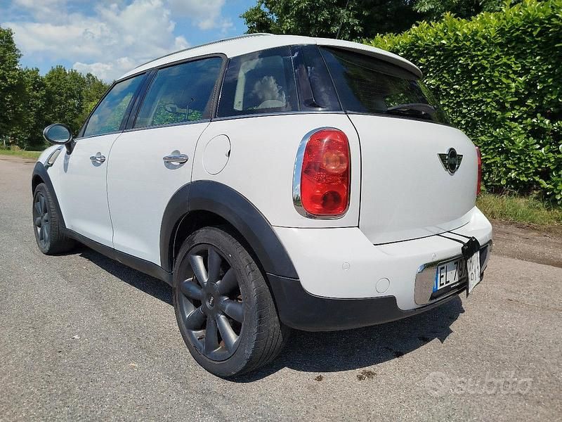 Usata Mini One Countryman 2012 Bianco SUV