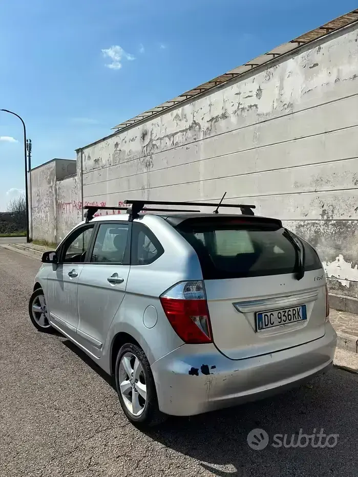 Usata Honda FR-V 140 CV (102 kW) 2007 Monovolume