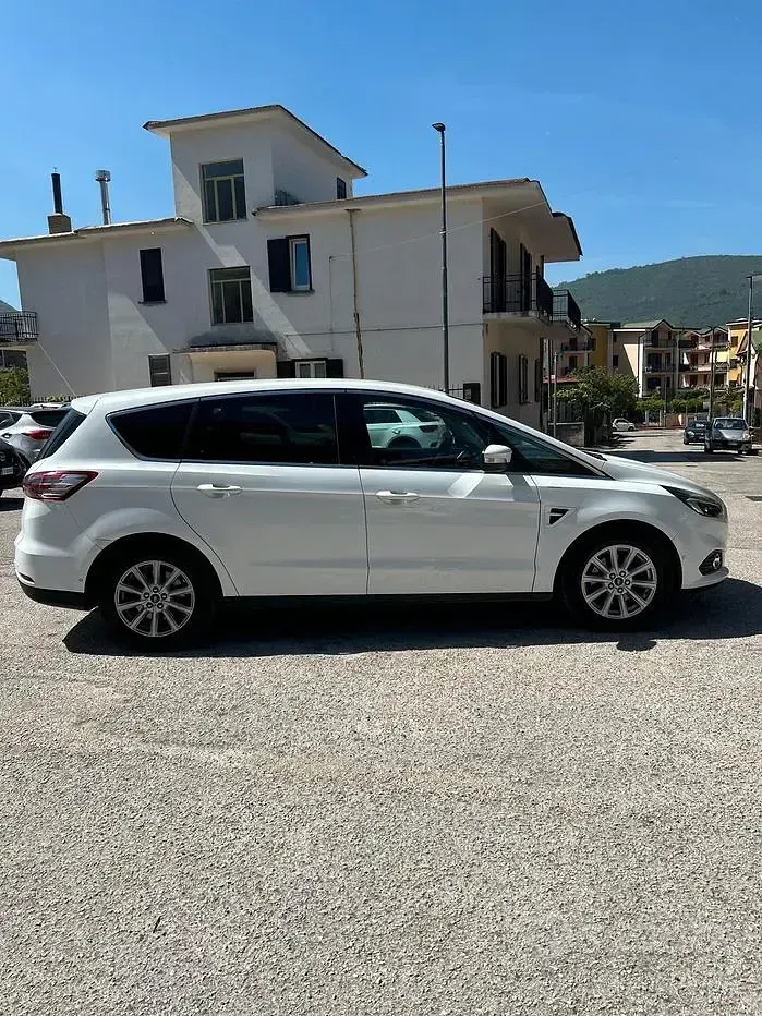 Usata Ford S-MAX Titanium 150 CV (110 kW) 2017 Bianco Monovolume