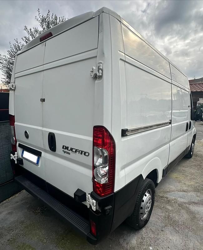 Usata Fiat Ducato 135 CV (99 kW) 2012 Bianco Furgone