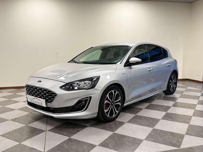 Argento Usata 2019 Ford Focus ST-Line Tre volumi | 13.950 € (Ottimo prezzo) - Immagine 1/4