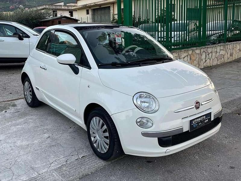 Usata Fiat 500 Lounge 69 CV (50 kW) 2014 Bianco Utilitaria