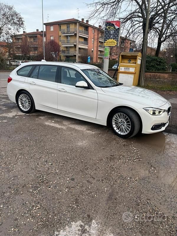 Usata BMW 320 190 CV (139 kW) 2019 Bianco Station wagon