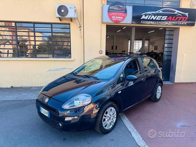 Usata Fiat Punto 75 CV (55 kW) 2012 Nero Utilitaria
