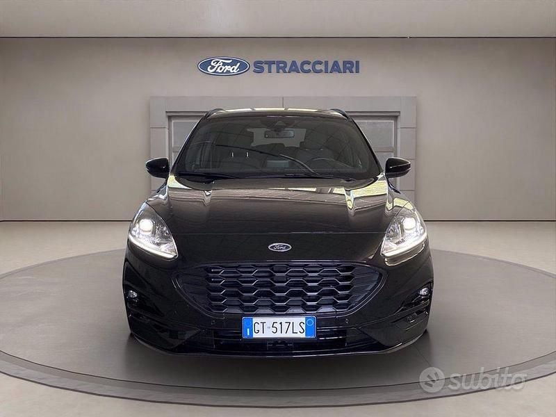 Usata Ford Kuga ST-Line 120 CV (88 kW) 2024 Grigio metallizzato SUV