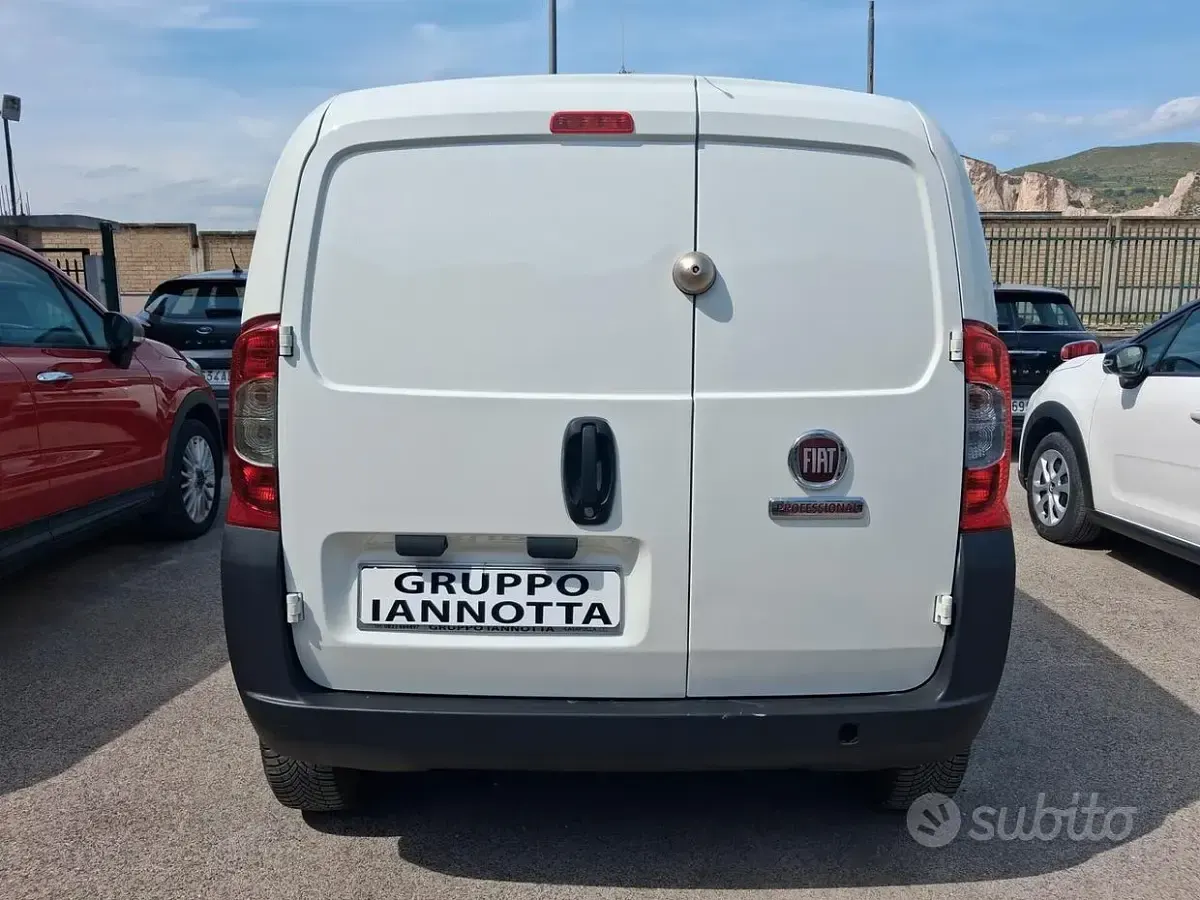 Usata Fiat Fiorino 95 CV (69 kW) 2023 Bianco Monovolume