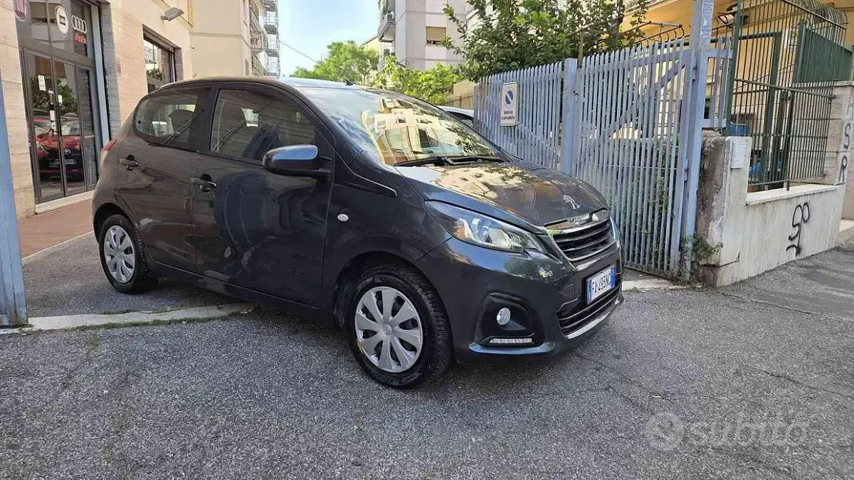 Usata Peugeot 108 Allure 69 CV (50 kW) 2015 Grigio Berlina
