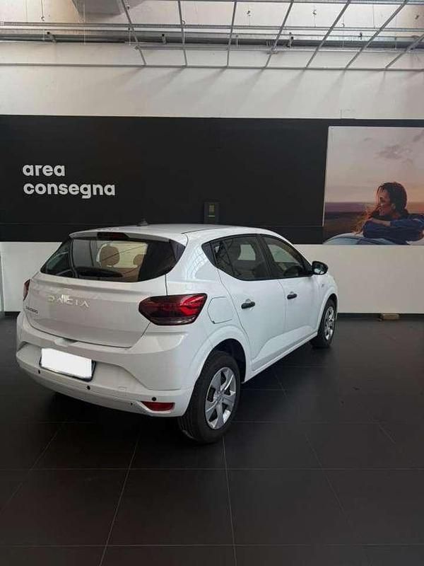 Usata Dacia Sandero Essentiel 101 CV (74 kW) 2025 Bianco Berlina