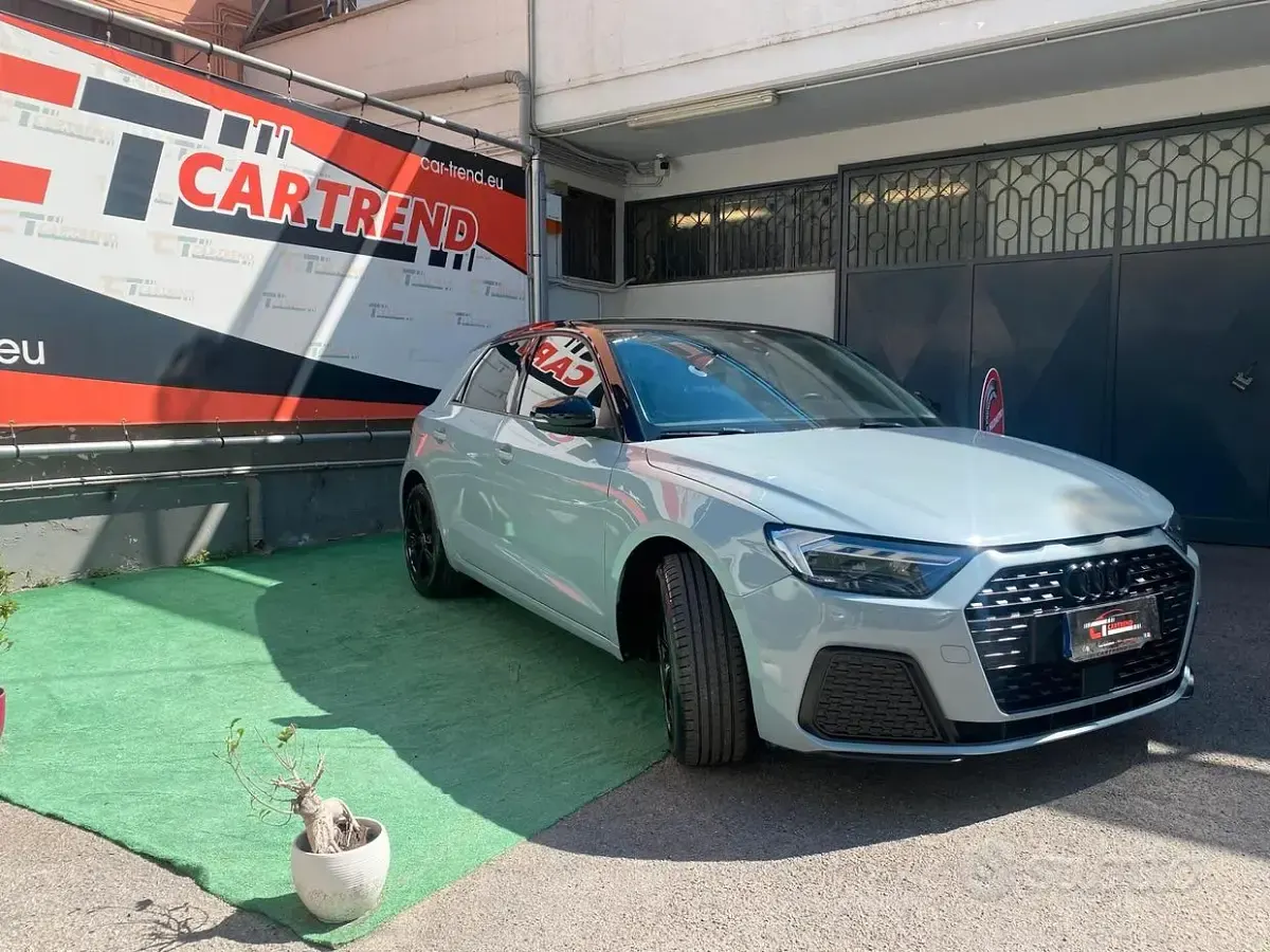 Usata Audi A1 Admired 95 CV (69 kW) 2023 Grigio SUV