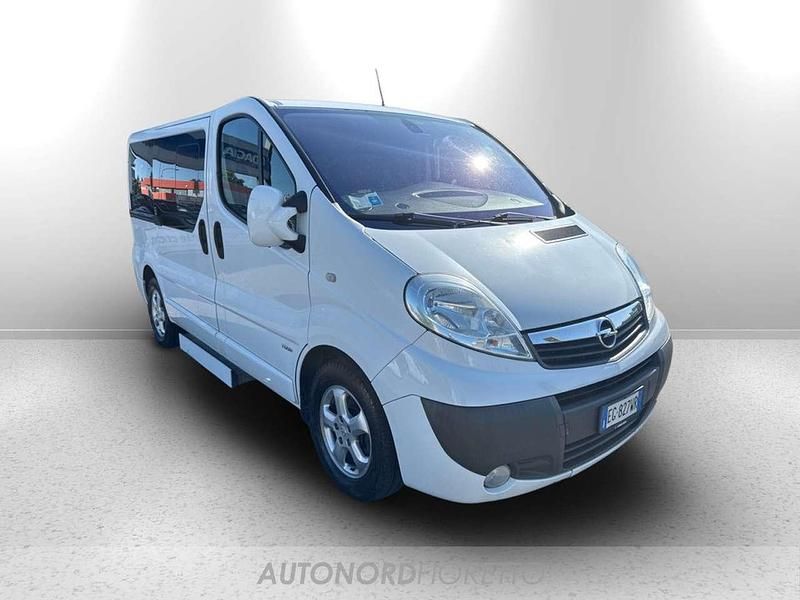 Usata Opel Vivaro Eco 116 CV (85 kW) 2011 Grigio Monovolume