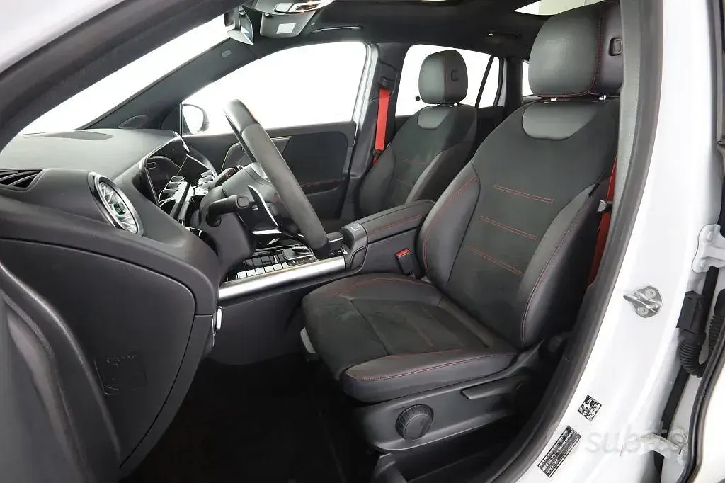 Usata Mercedes GLA45 AMG AMG 421 CV (309 kW) 2023 Bianco SUV
