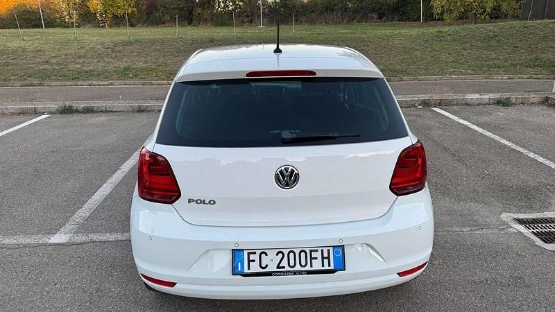 Usata VW Polo Comfortline 75 CV (55 kW) 2015 Bianco Berlina