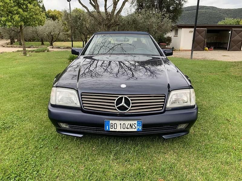 Usado Mercedes SL280 193 CV (141 kW) 1994 Azul Descapotable