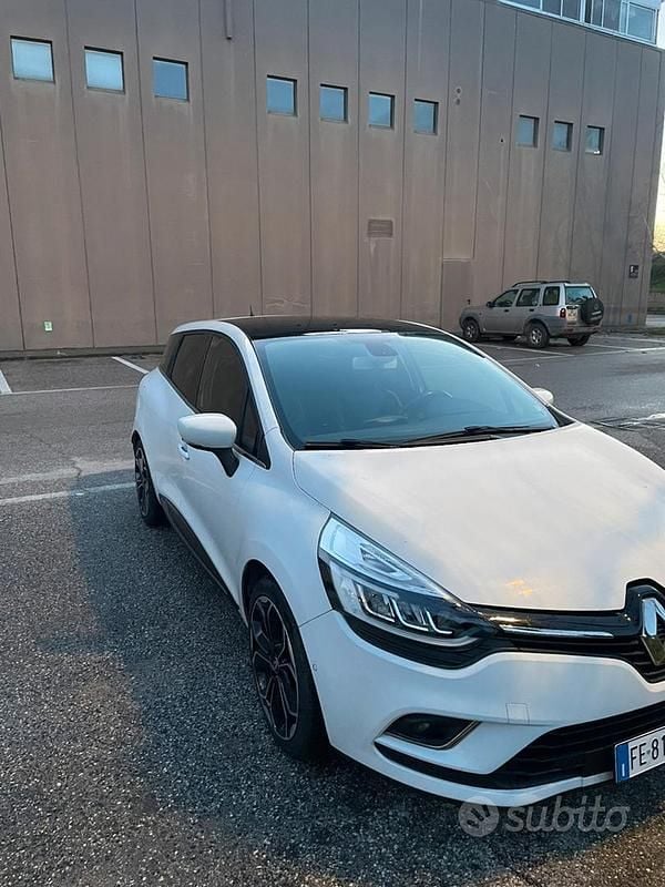 Usata Renault Clio GrandTour Intens 90 CV (66 kW) 2016 Bianco Station wagon