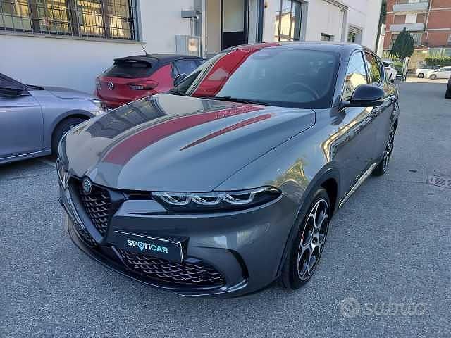 Usata Alfa Romeo Tonale Veloce 160 CV (117 kW) 2024 Grigio SUV