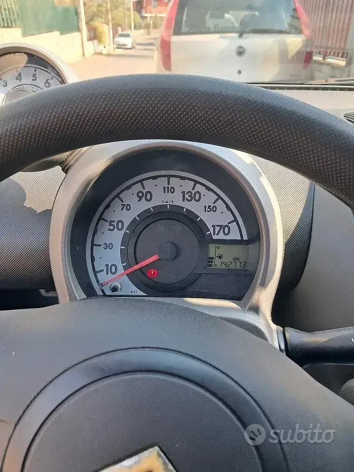 Usata Citroën C1 68 CV (50 kW) 2008 Grigio Utilitaria