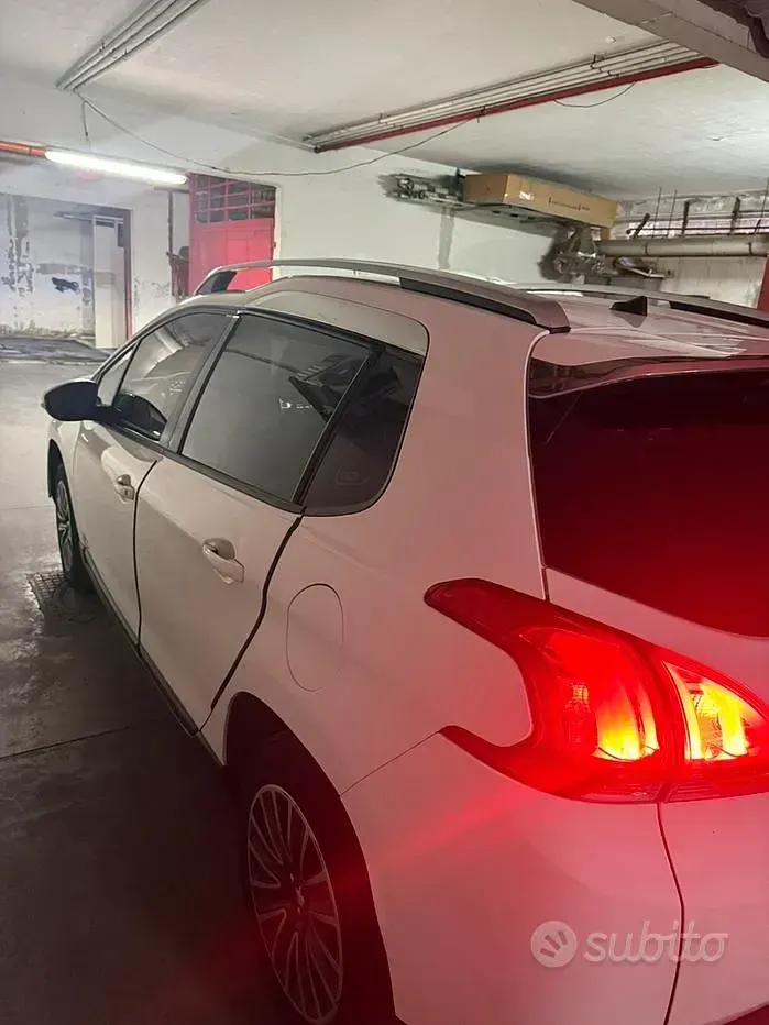 Usata Peugeot 2008 82 CV (60 kW) 2014 Bianco SUV