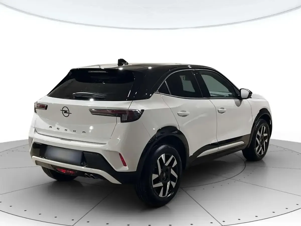 Usata Opel Mokka 131 CV (96 kW) 2025 Bianco SUV