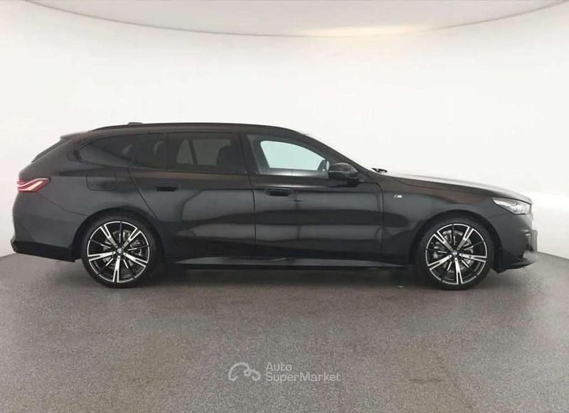 Usata BMW 520 M Sport 197 CV (144 kW) 2024 Nero Station wagon