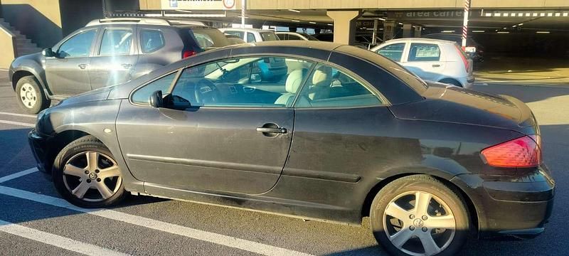 Usata Peugeot 307 CC 109 CV (80 kW) 2004 Cabrio