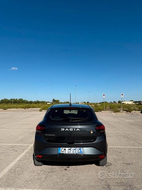 Usata Dacia Sandero 2023 Grigio Utilitaria