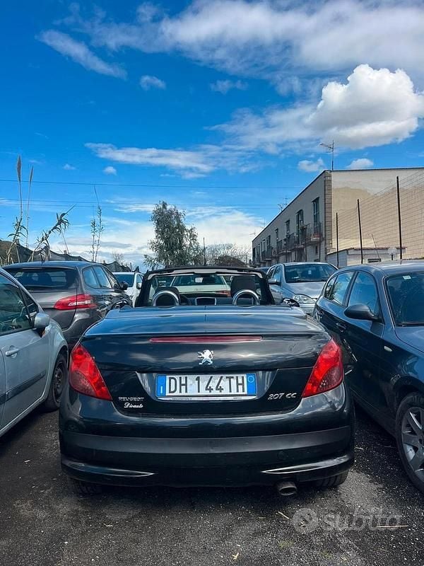 Usata Peugeot 207 CC 120 CV (88 kW) 2007 Nero Cabrio