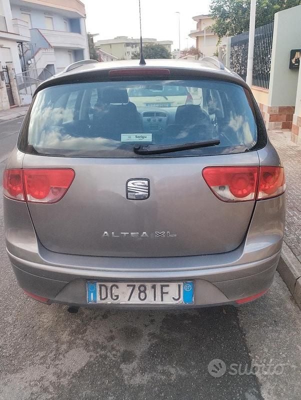 Usata Seat Altea 105 CV (77 kW) 2007 Grigio Station wagon