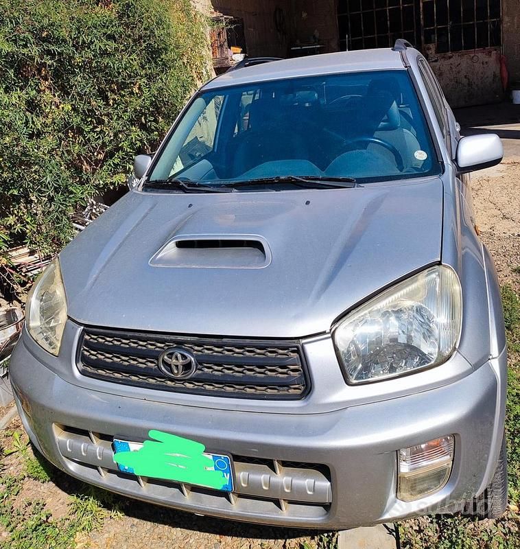 Usata Toyota RAV4 2003 Grigio SUV