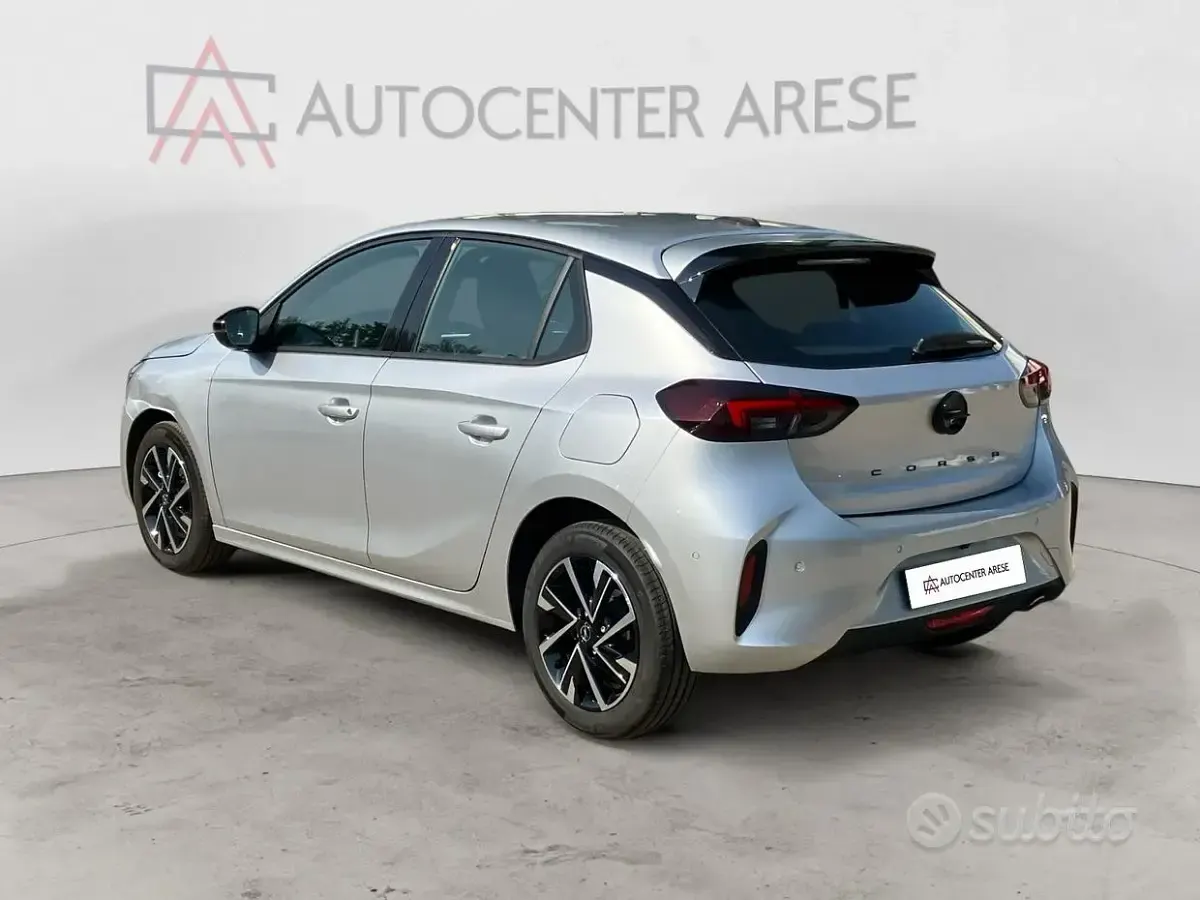 Usata Opel Corsa S 101 CV (74 kW) 2025 Grigio Utilitaria