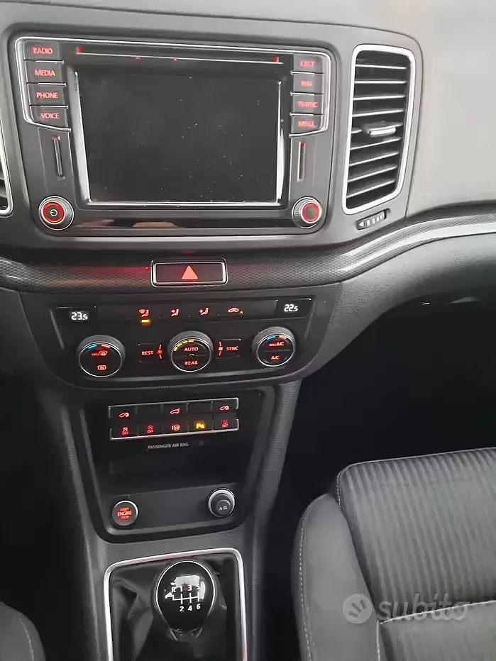 Usata Seat Alhambra 4Drive 150 CV (110 kW) 2017 Grigio Monovolume