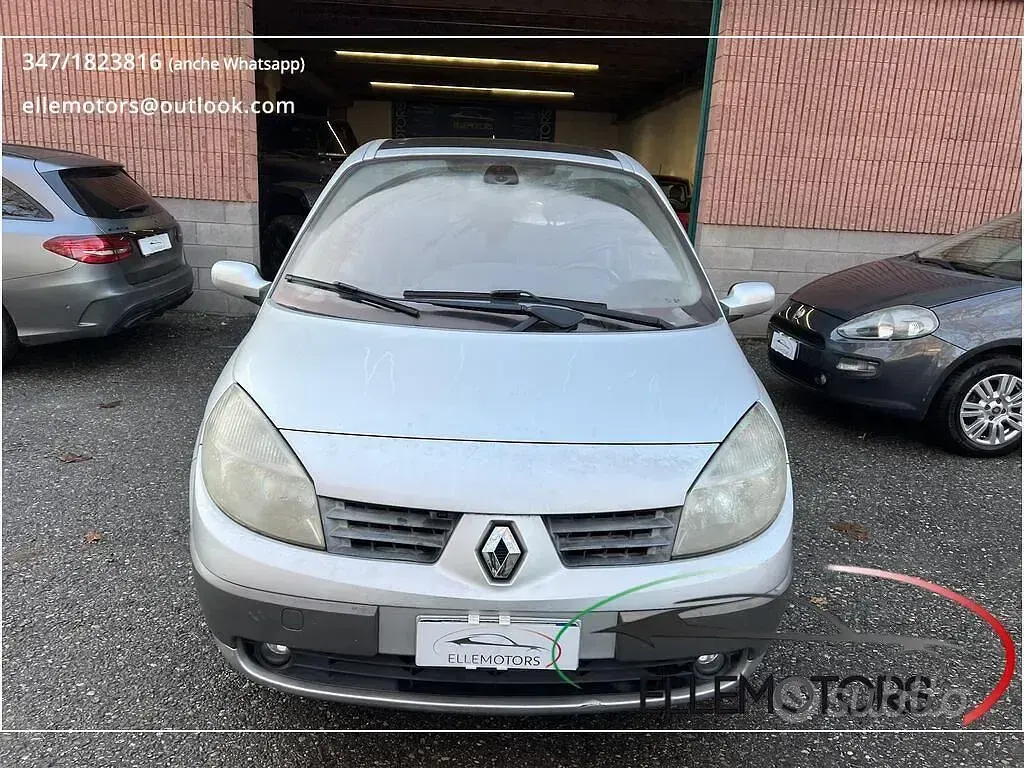 Usata Renault Scenic E-Tech Authentique 120 CV (88 kW) 2005 Argento Monovolume