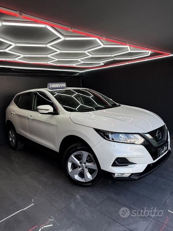 Usata Nissan Qashqai Tekna 116 CV (85 kW) 2019 Bianco SUV