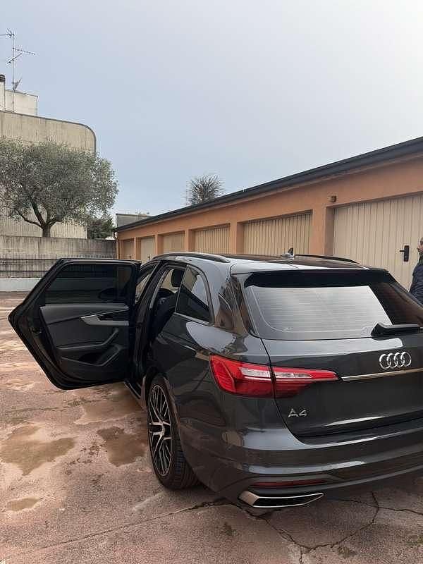 Usata Audi A4 S-Line 190 CV (139 kW) 2019 Station wagon