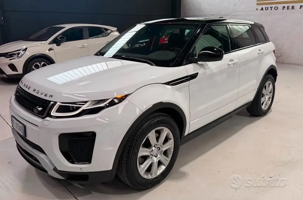 Usata Land Rover Range Rover evoque Dynamic 150 CV (110 kW) 2017 Bianco SUV