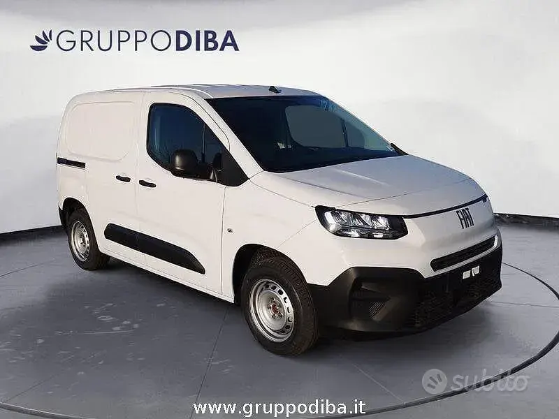 Nuova Fiat Doblò 102 CV (75 kW) 2026 Bianco Monovolume