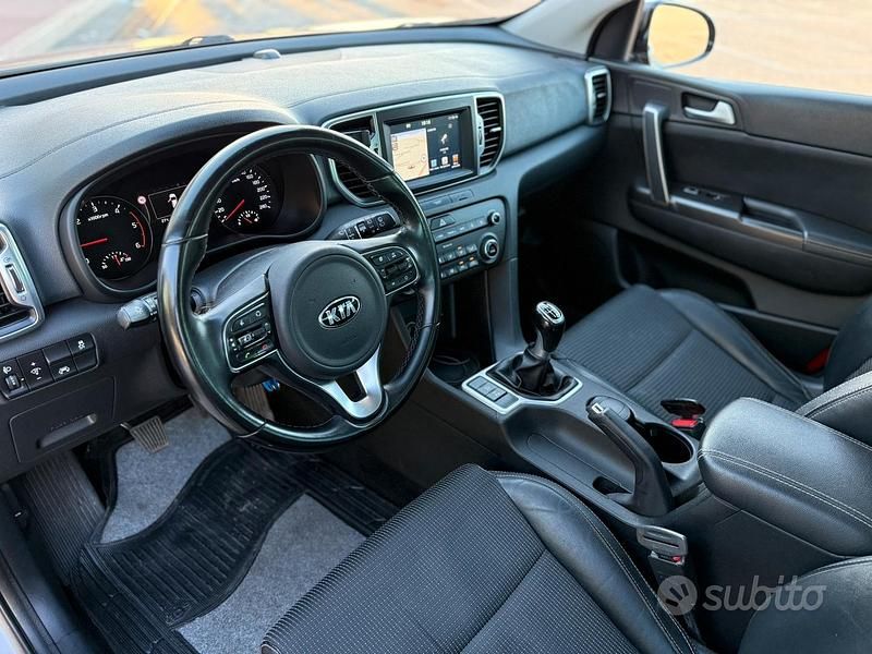 Usata Kia Sportage 115 CV (84 kW) 2017 Grigio SUV