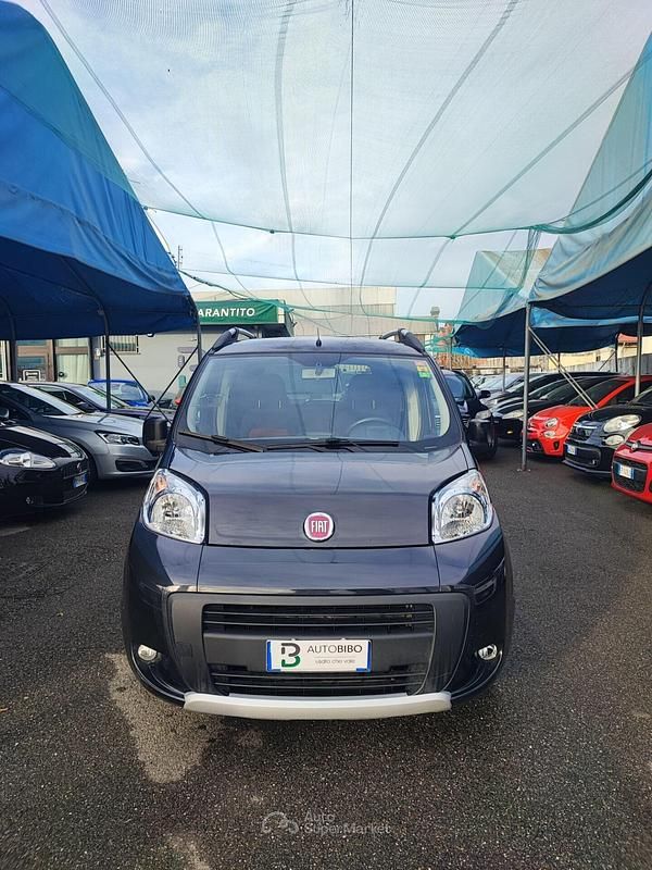 Usata Fiat Qubo Trekking 95 CV (69 kW) 2012 Nero Monovolume