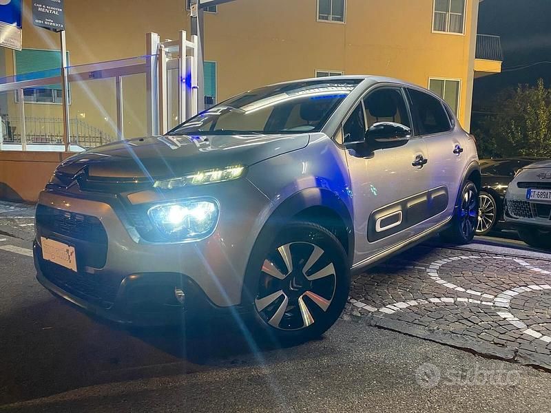 Usata Citroën C3 PureTech 110 CV (80 kW) 2024 Grigio Berlina