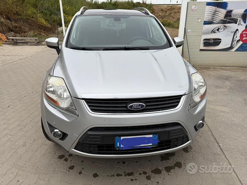 Usata Ford Kuga 136 CV (100 kW) 2009 Grigio SUV