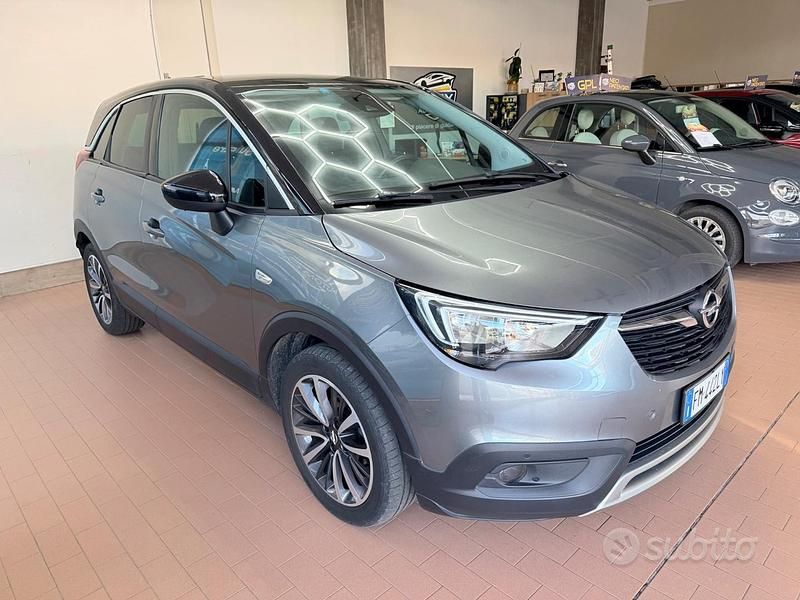 Usata Opel Crossland X 99 CV (72 kW) 2018 Grigio SUV