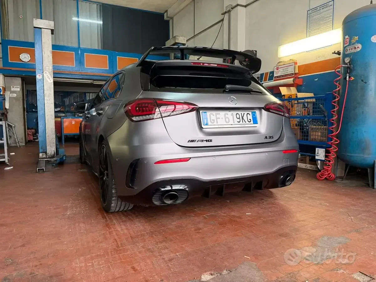 Käytetty Mercedes A35 AMG AMG 306 HP (225 kW) 2021 Harmaa Sedan