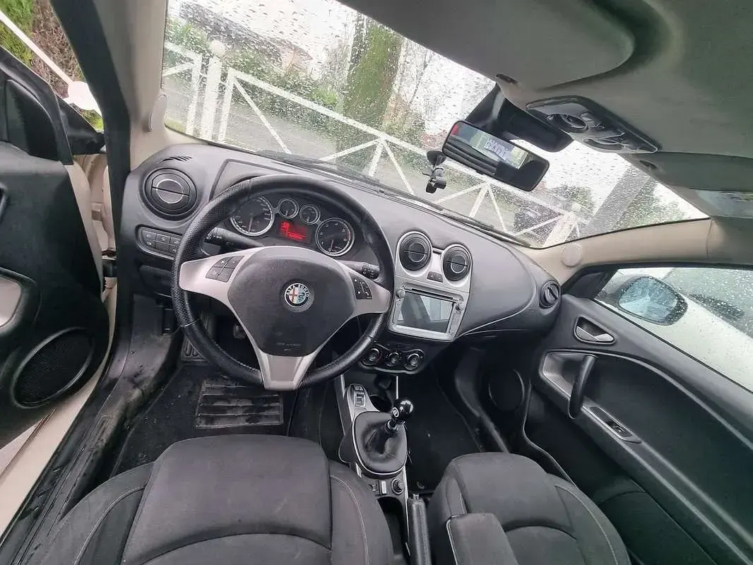 Occasion Alfa Romeo MiTo Distinctive 95 ch (69 kW) 2012 Citadine