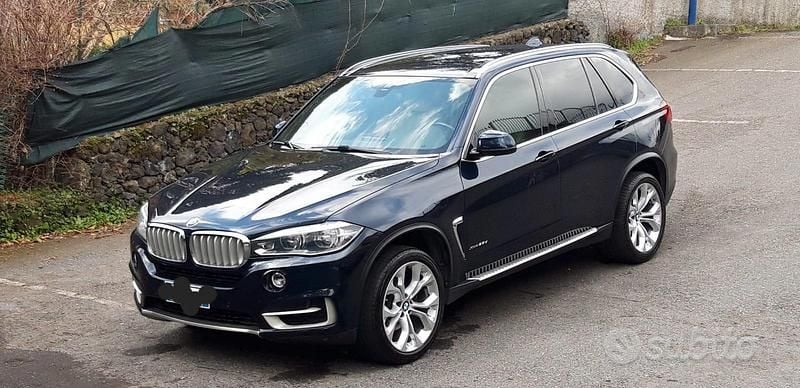 Usata BMW X5 249 CV (183 kW) 2015 Blu/azzurro SUV