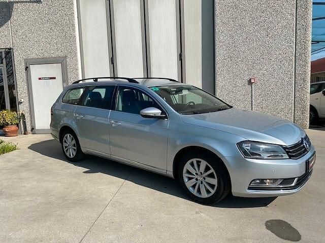 Usata VW Passat Comfortline 140 CV (102 kW) 2014 Argento Station wagon