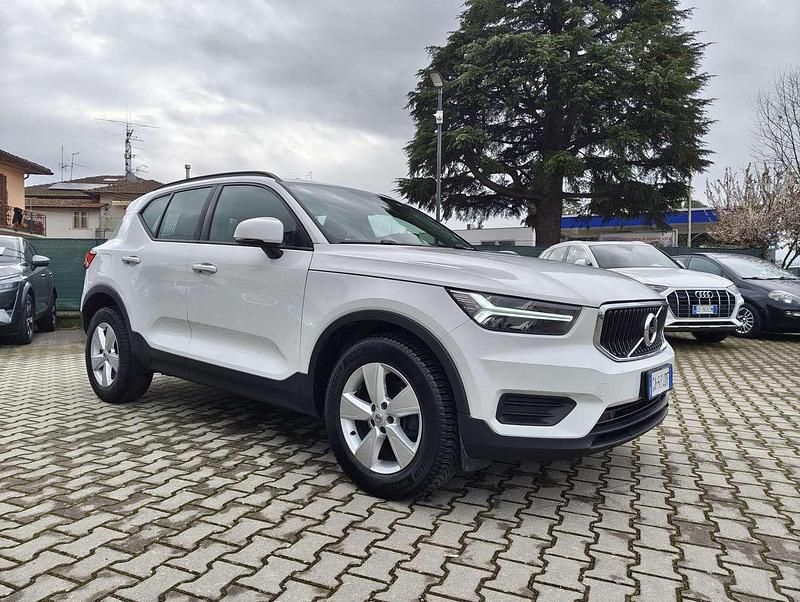 Usata Volvo XC40 150 CV (110 kW) 2020 Bianco SUV