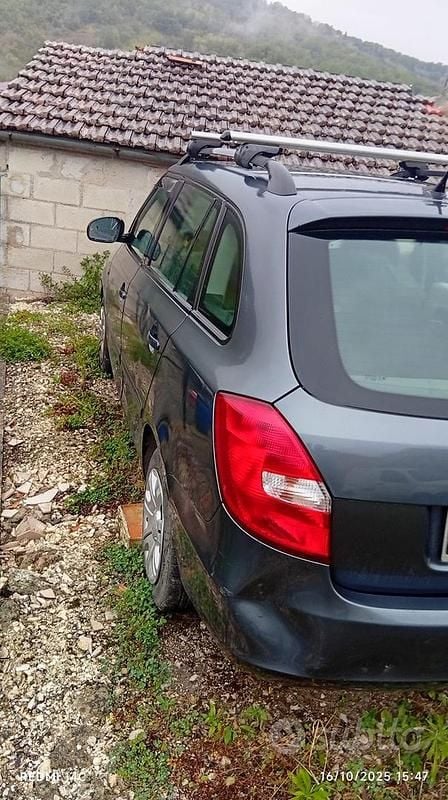 Usata Skoda Fabia 80 CV (58 kW) 2009 Utilitaria