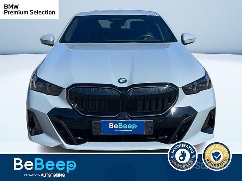 Usata BMW 520 M Sport 197 CV (144 kW) 2025 Grigio metallizzato Berlina