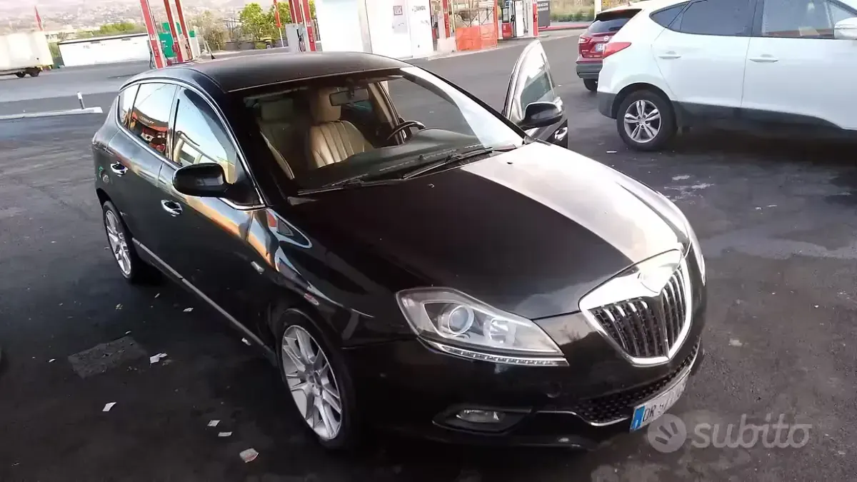 Usata Lancia Delta 120 CV (88 kW) 2008 Nero Utilitaria